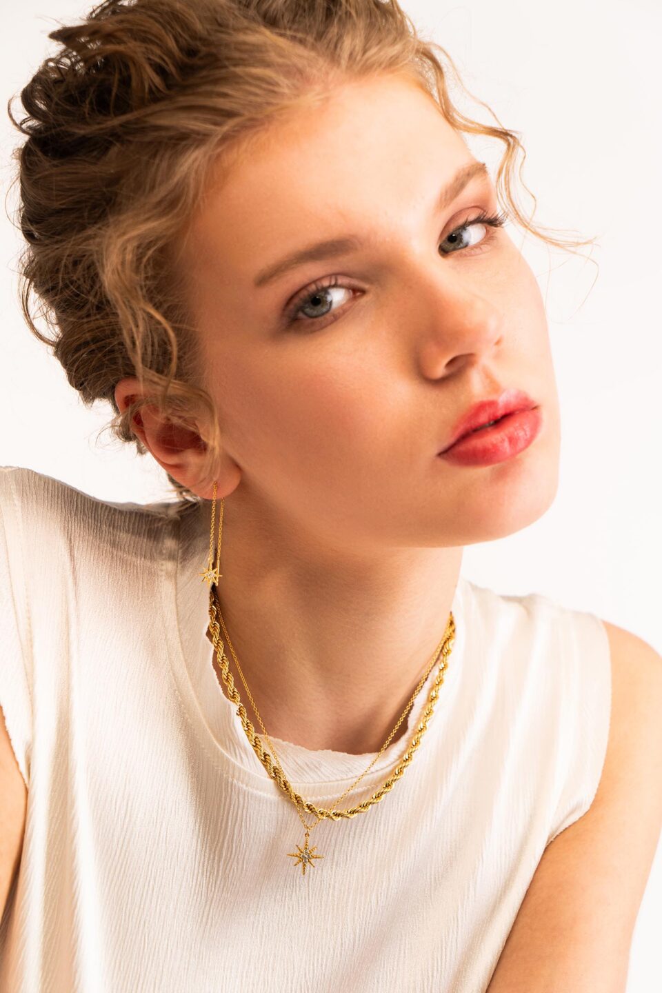 Blonde Frau Großaufnahme | Visagistin Düsseldorf